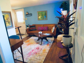 Boho-Chic Studio - Unit 1